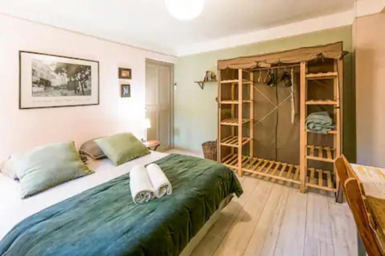 Appartement Complet Ou 2 Chambres De Charme En Centre-Ville Arles Exterior photo